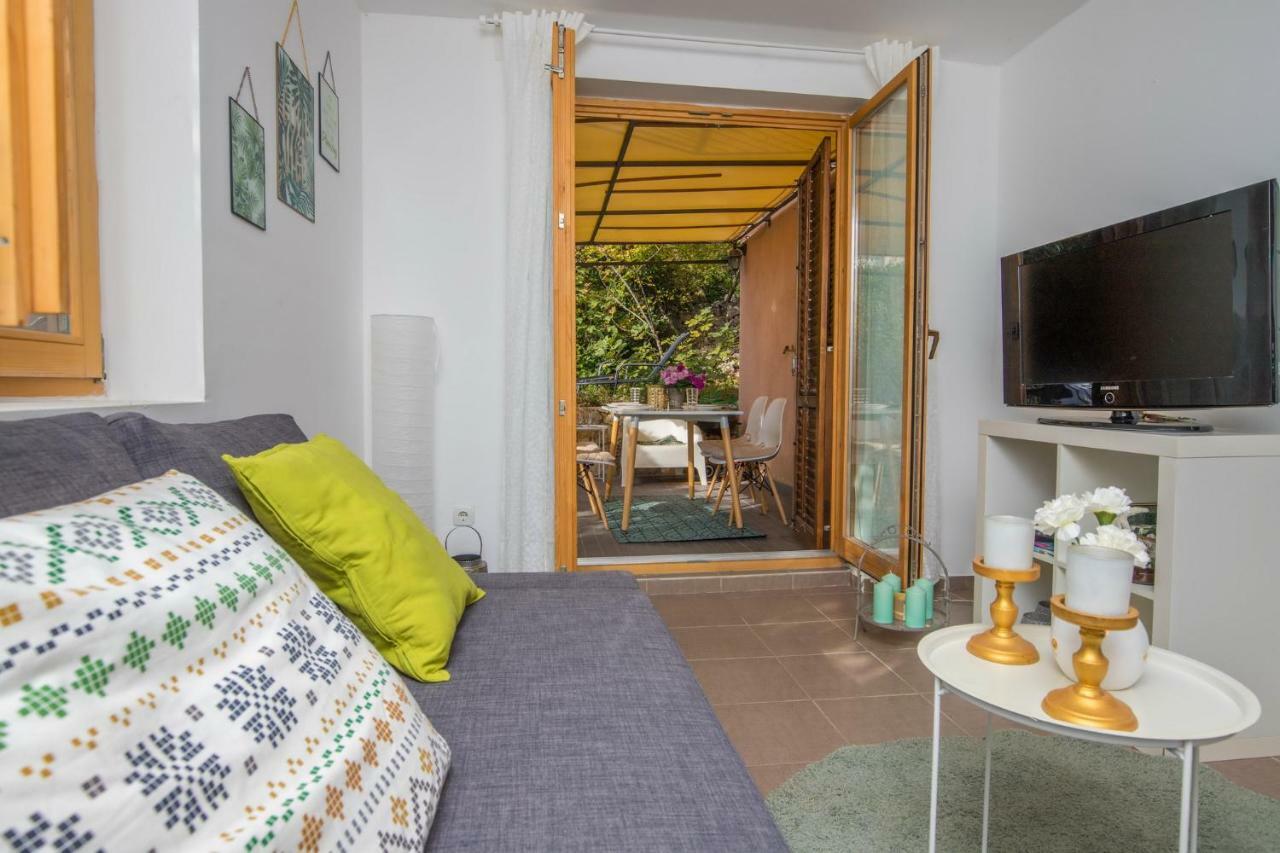 Apartments Maris Crikvenica Ngoại thất bức ảnh